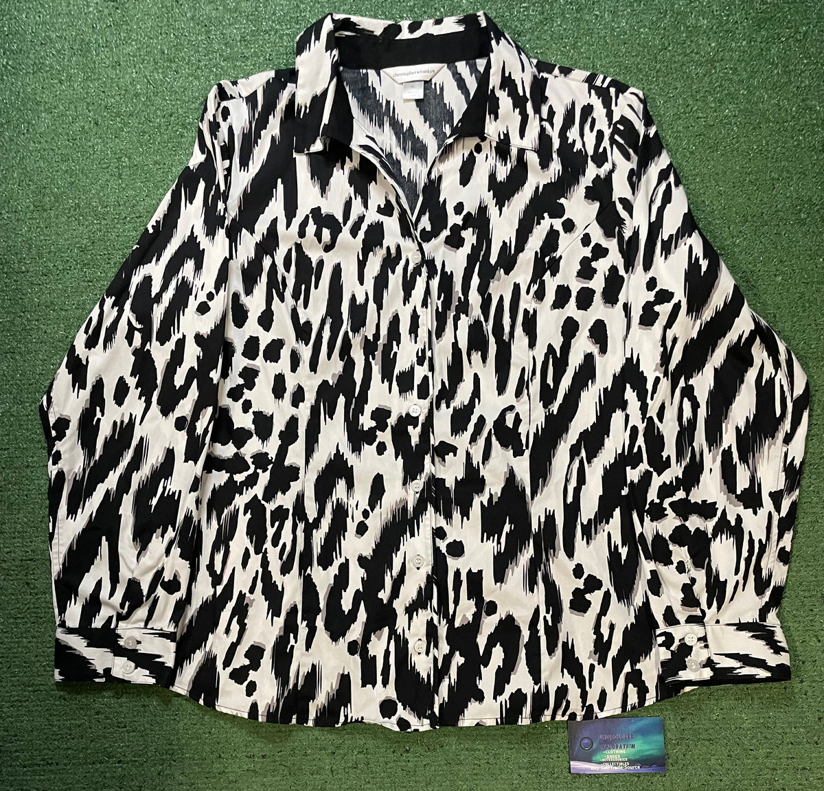 Christopher& banks black & white button up