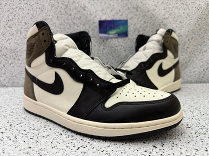 Jordan 1 Mocha