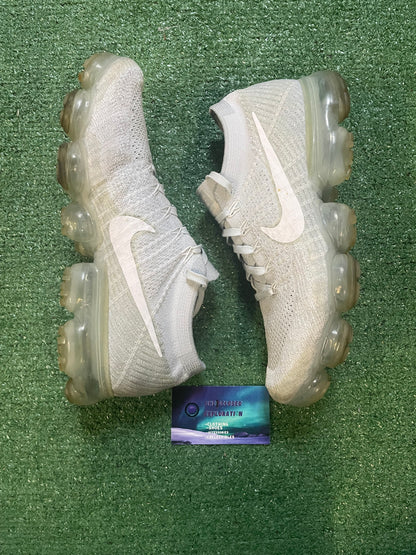 Nike vapormax pure platinum size 9men/10.5women