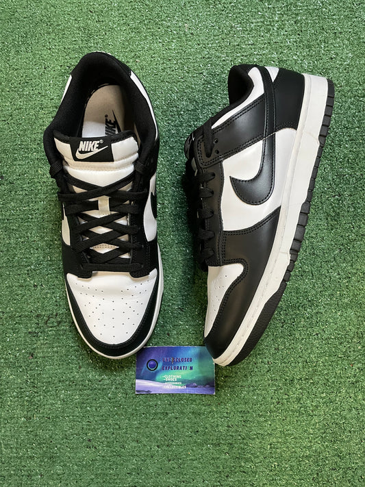 Nike Dunk low panda black white size 12men/13.5women