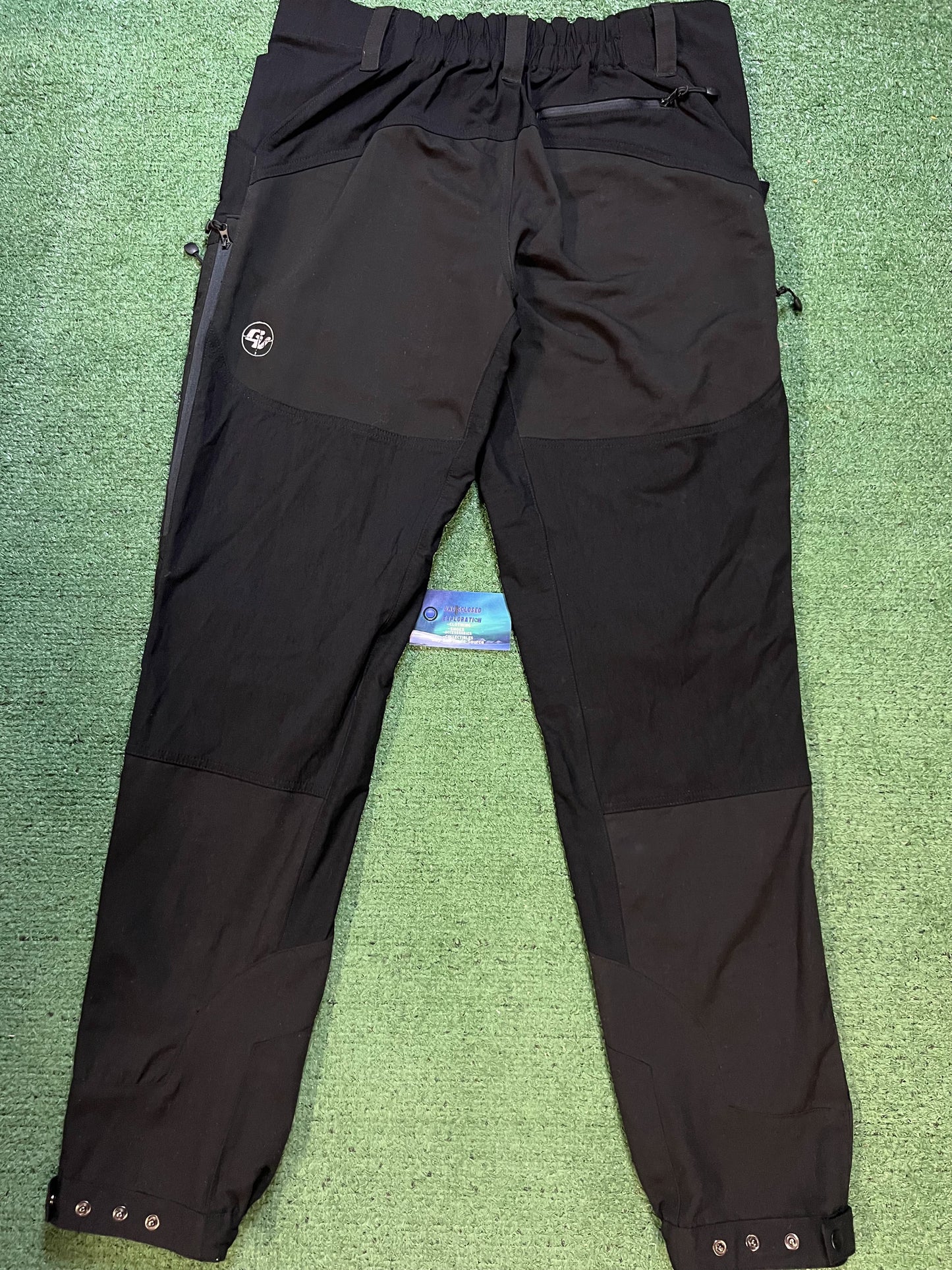 Gv Gallery raspberry hills black pants