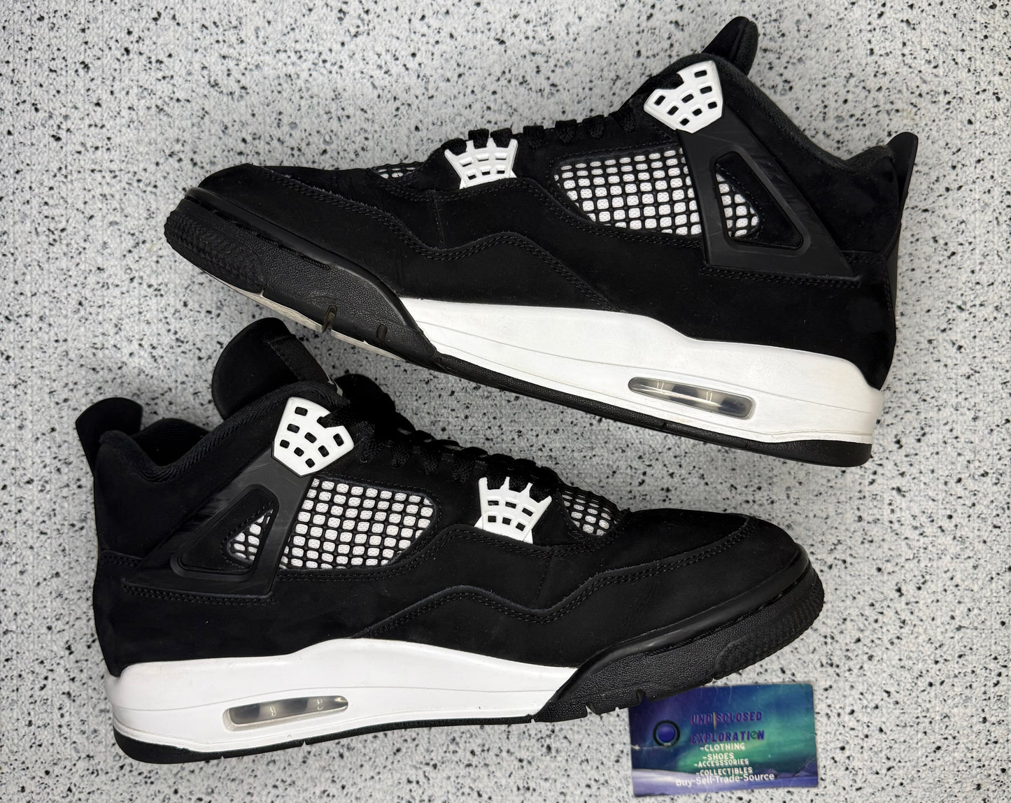 Jordan 4 White Thunder 10.5 Men/12 Women “Preowned”