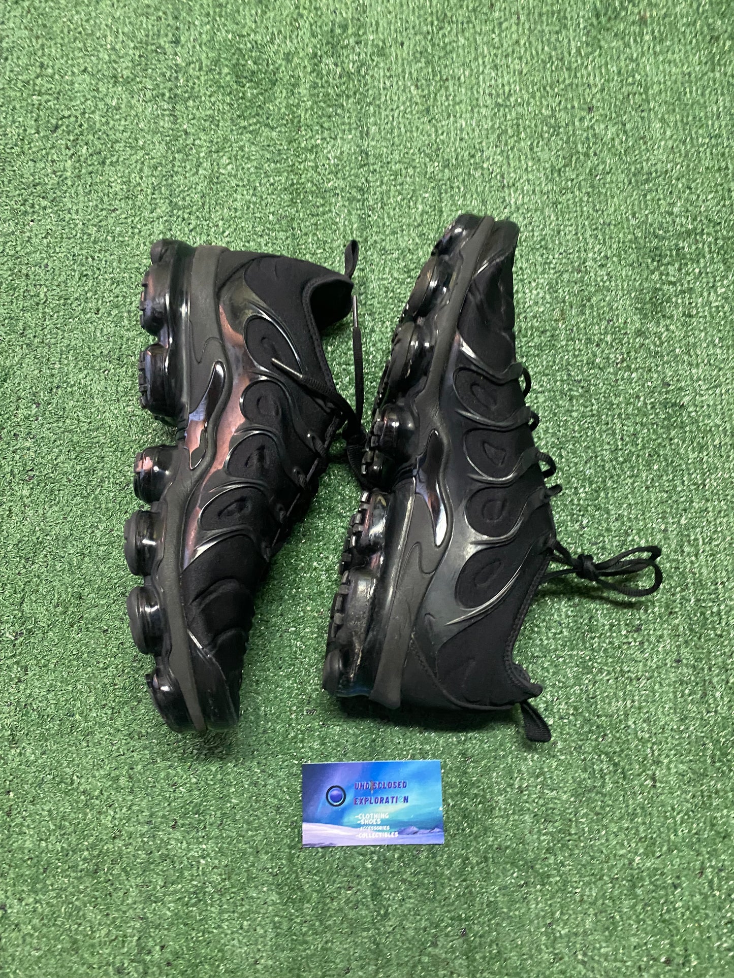 Nike Vapormax Plus Black size 11.5men/13women