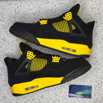 Jordan 4 Thunder 10 Men/11.5 Women