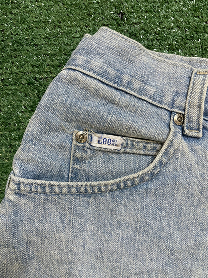 Vintage Lee light wash Jean shorts