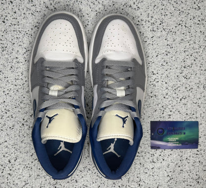 Jordan 1 Low French Blue 7 Men/8.5 Women “Preowned”
