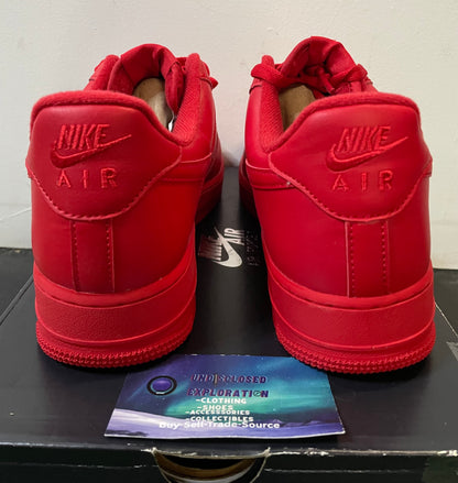 Nike Air Force 1 low triple red