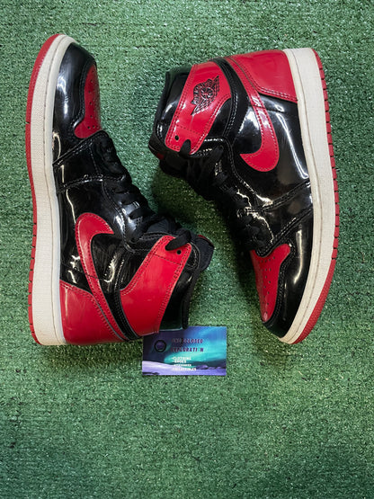 Air Jordan 1 high patent bred size 8men/9.5women
