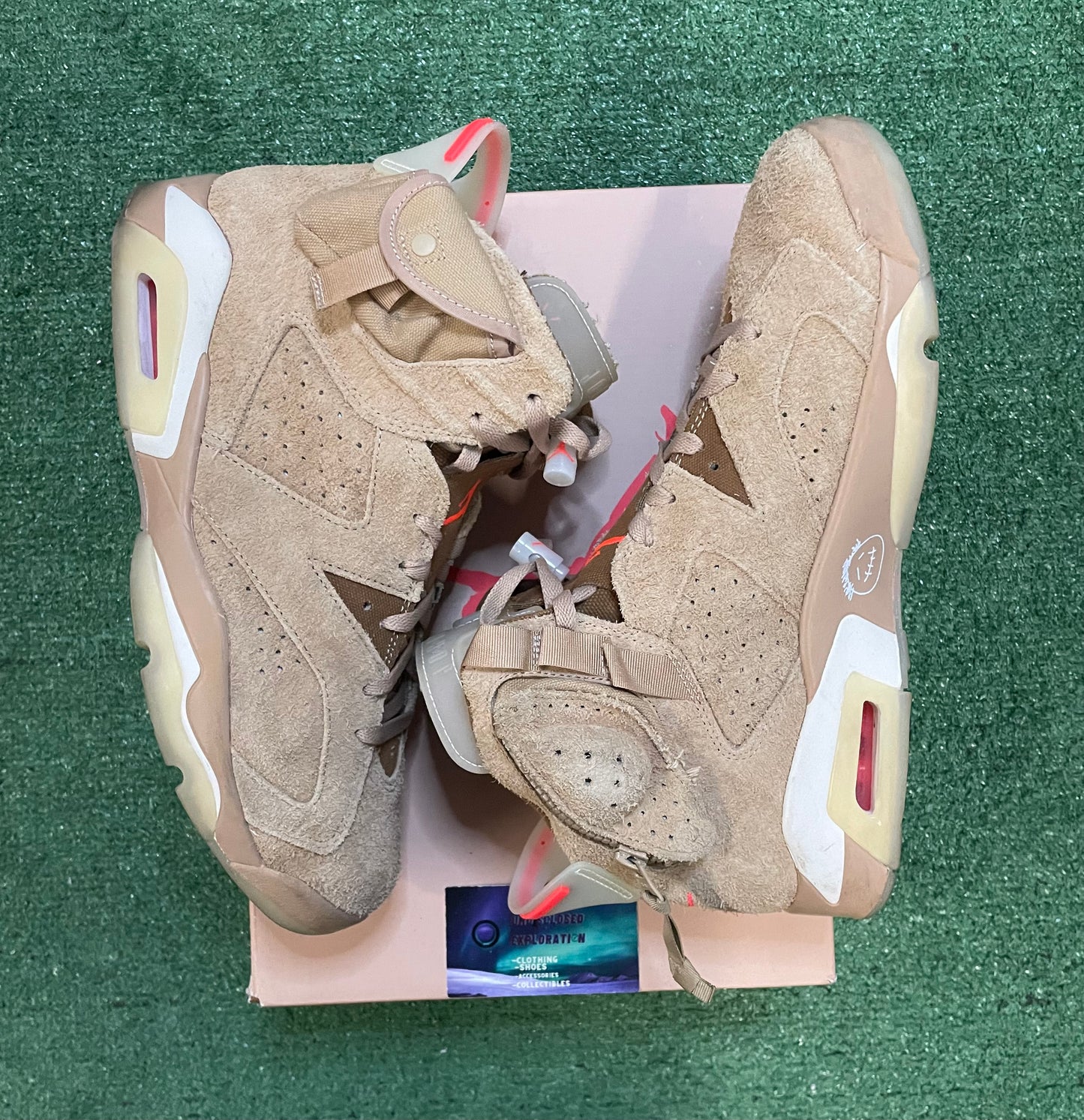 Jordan 6 Travis Scott British Khaki size 12men/13.5women