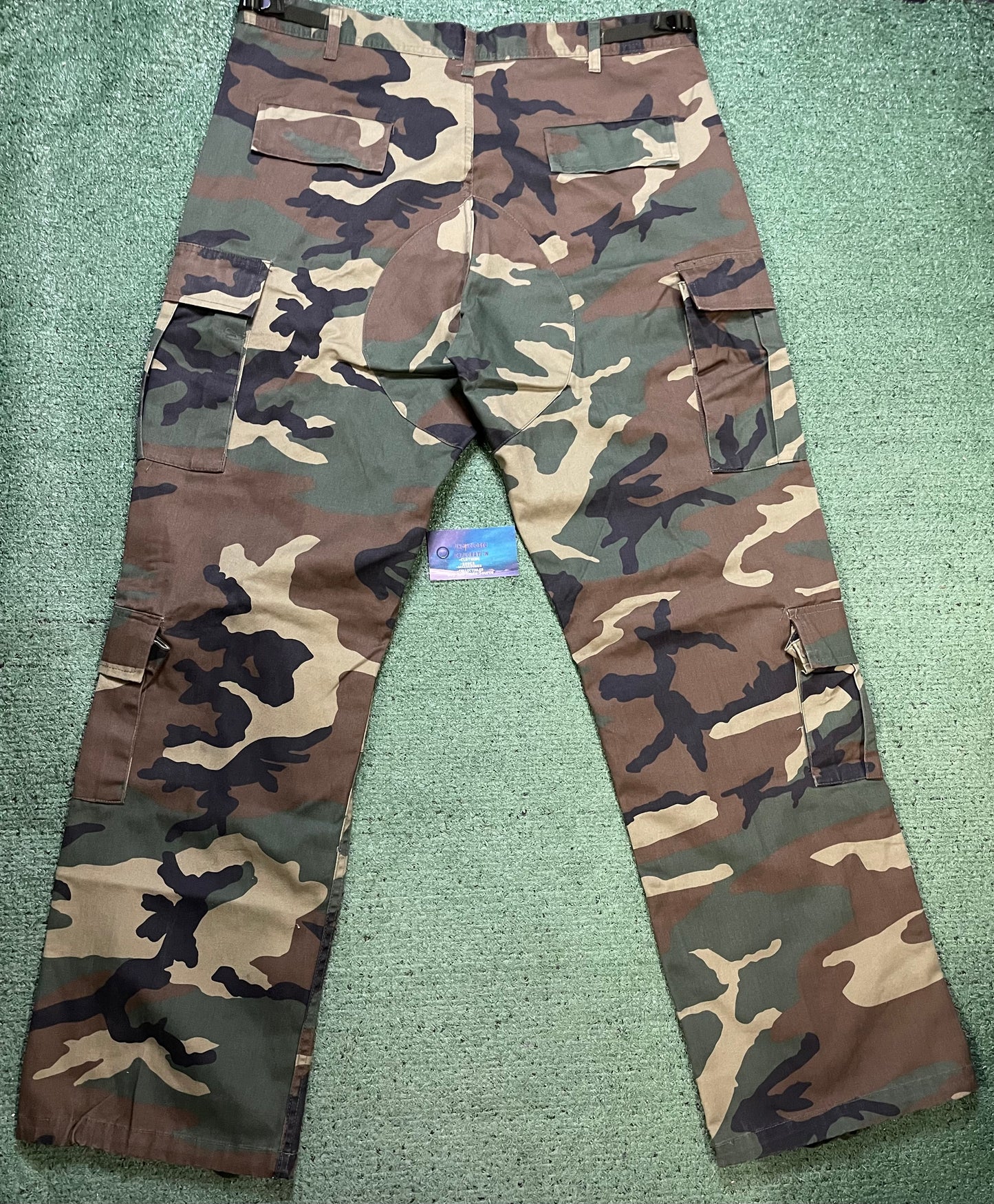 GV Gallery Raspberry Hills camo cargo pants