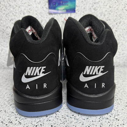 Jordan 5 Black Metallic