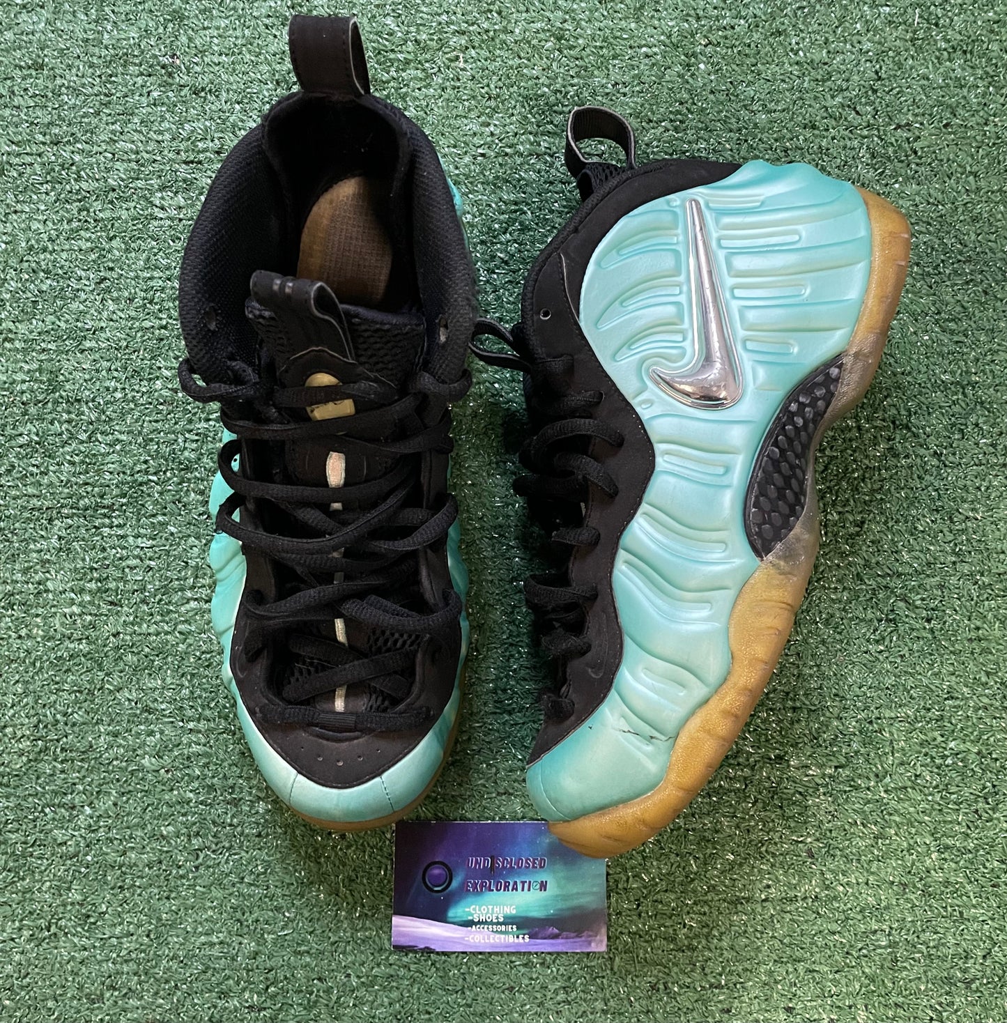 Nike Foamposite pro island green size 8men/9.5women