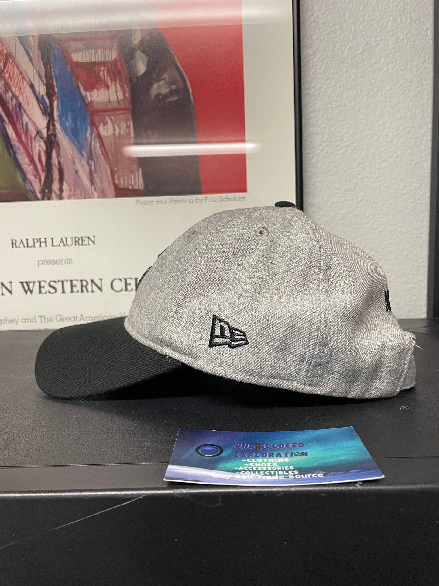 Seattle Mariners grey and black new era hat
