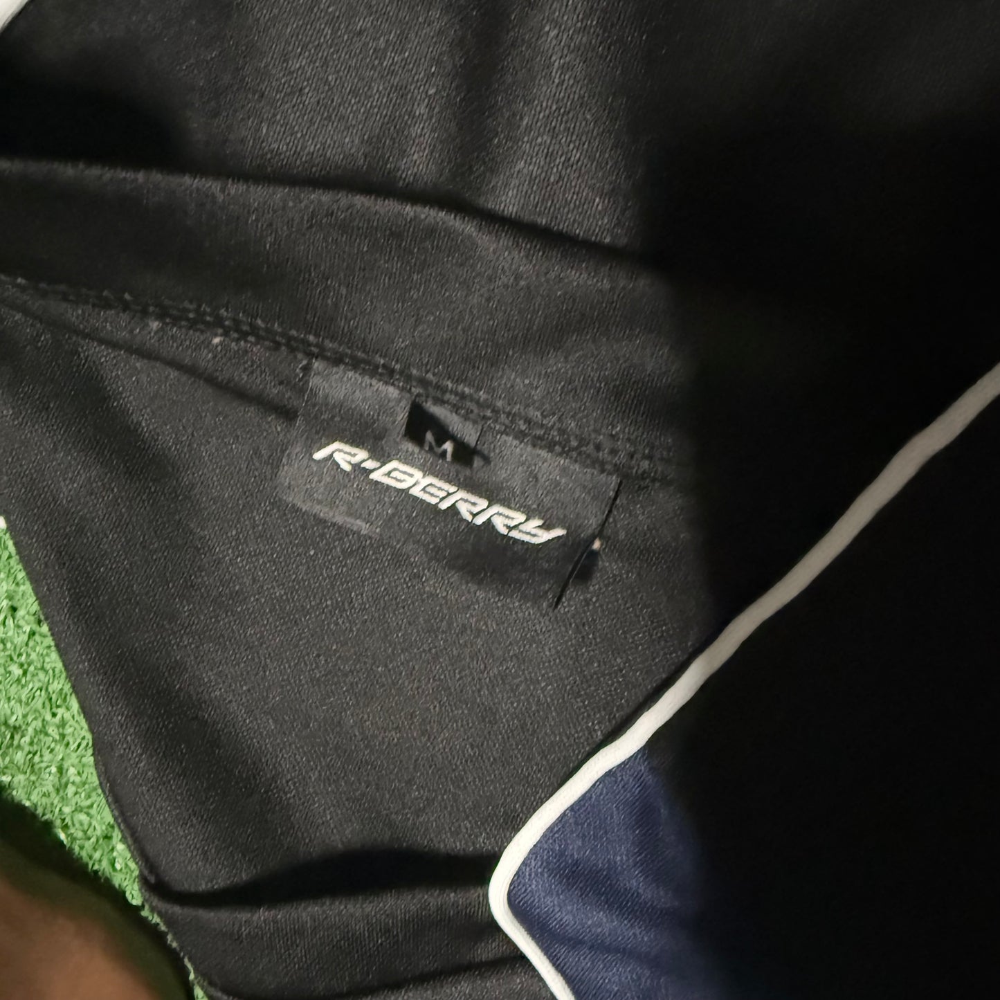 GV Gallery Raspberry Hills Infinity Jersey