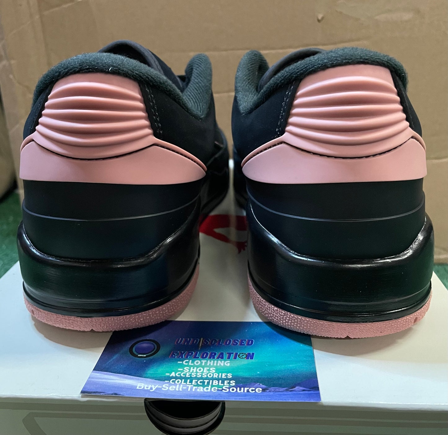 Jordan 2/3 black rust pink