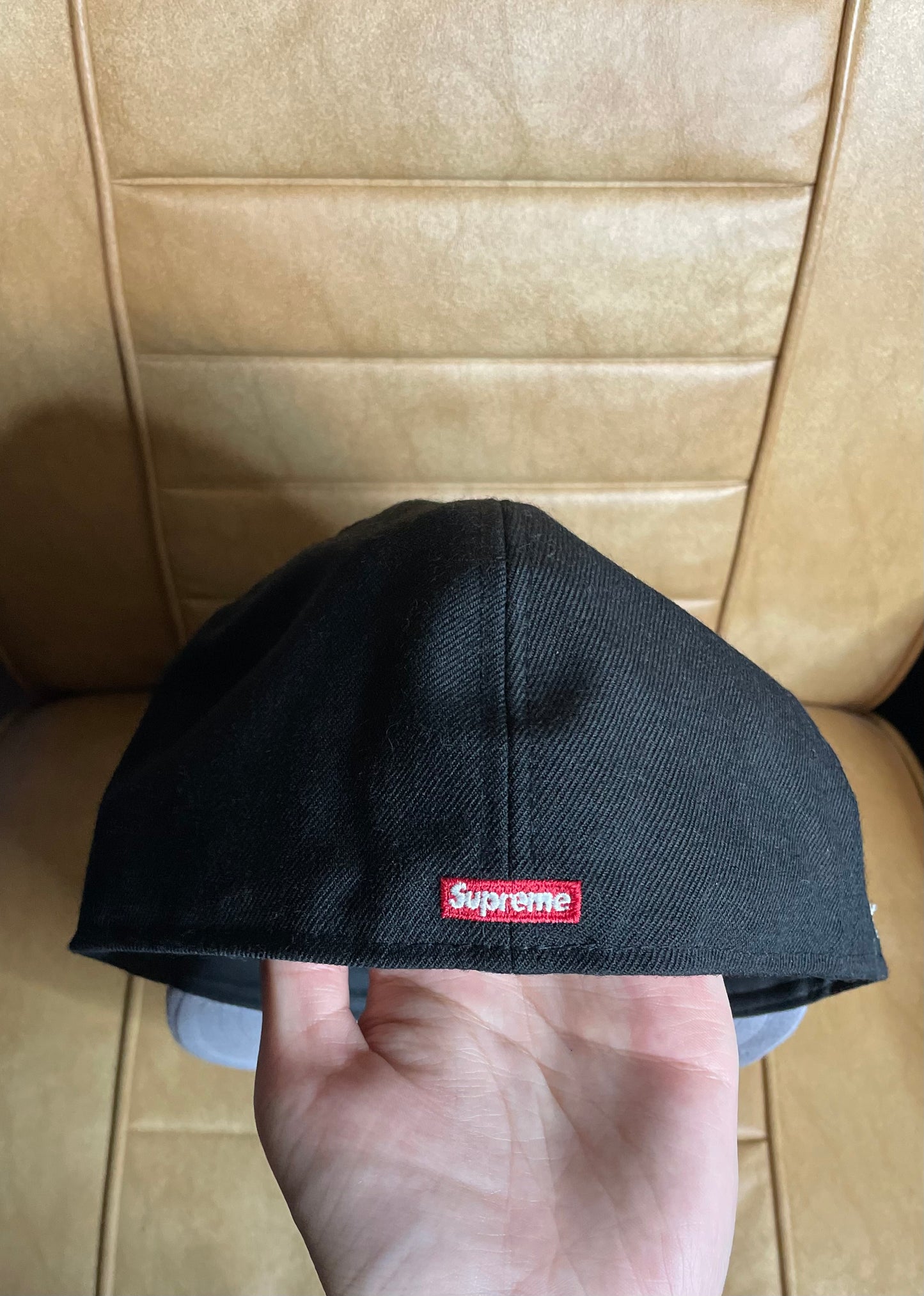 Supreme new era FW10 fitted hat 71/2