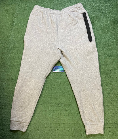 Nike Sportswear Tech Fleece  grey Revival Joggers