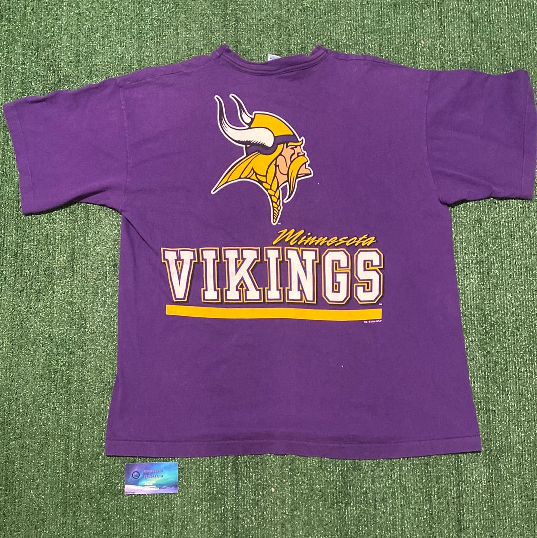 Vintage Minnesota Vikings T-shirt