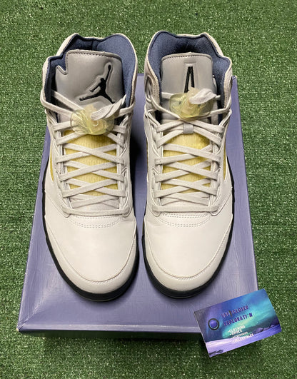 Jordan 5 Retro a ma maniere Dawn