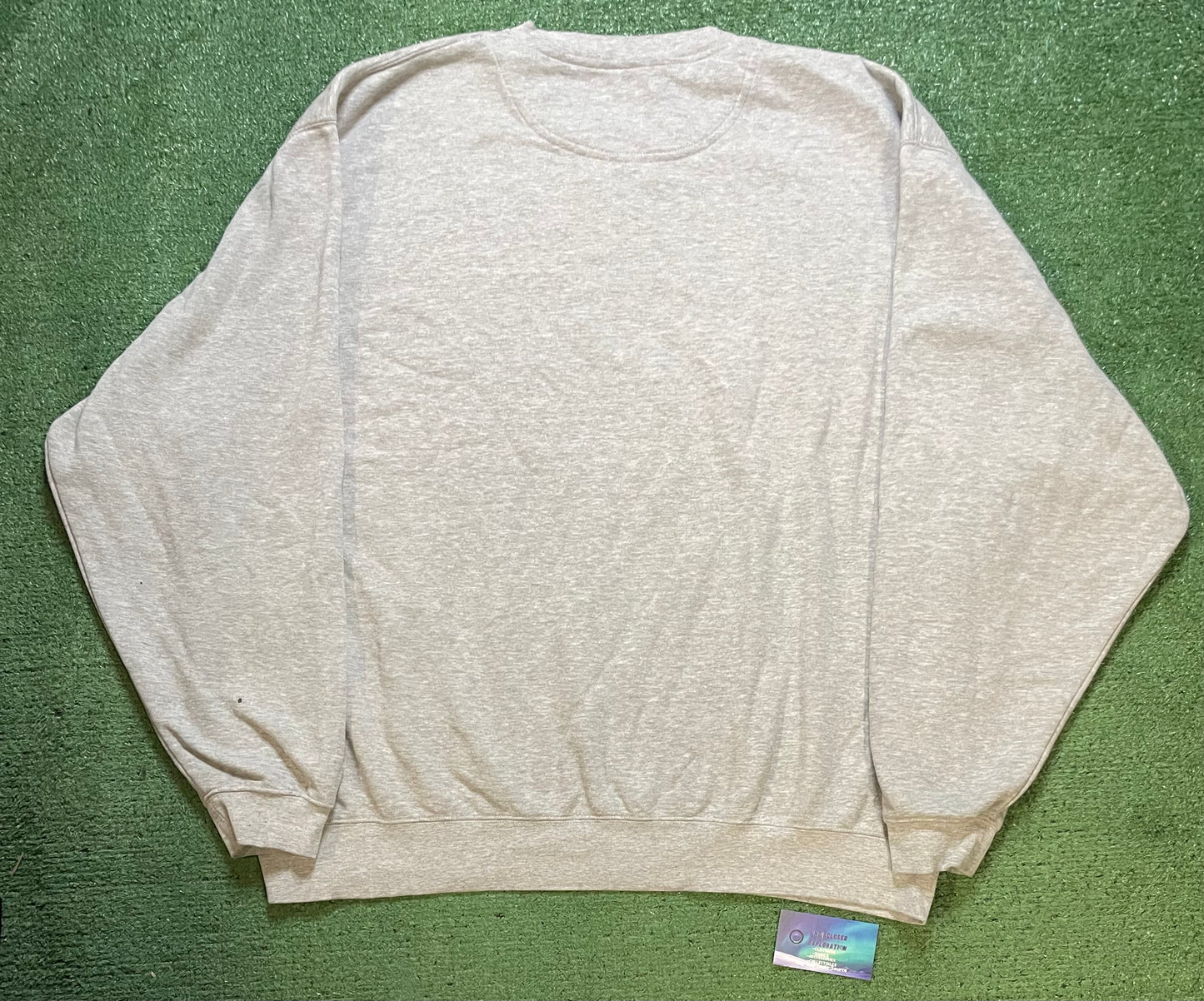 Vintage 2000s Nike grey swoosh crewneck