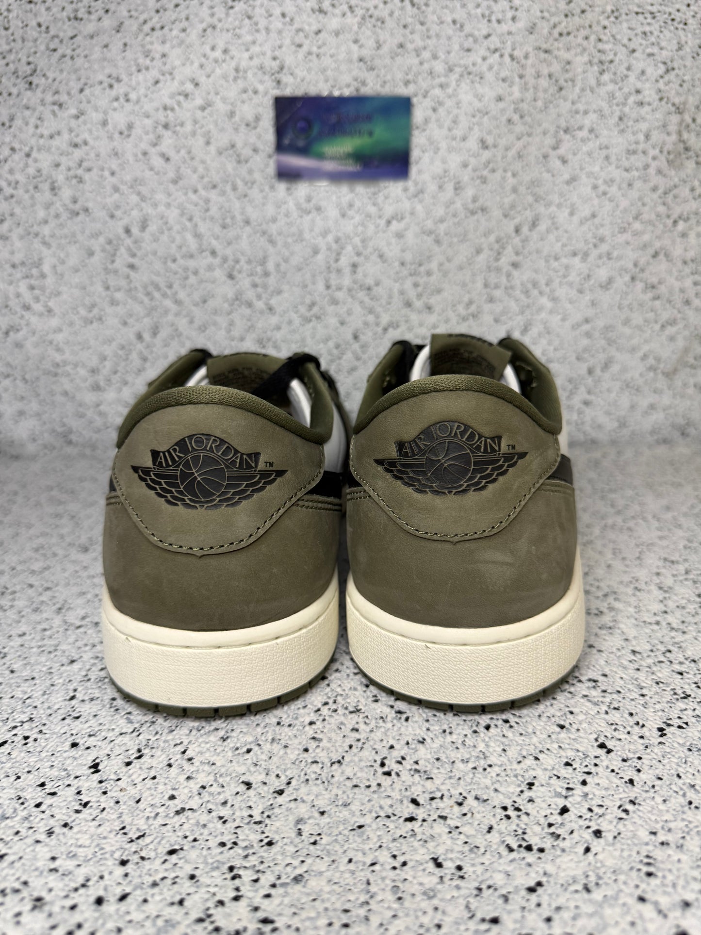 Jordan 1 Low Medium Olive