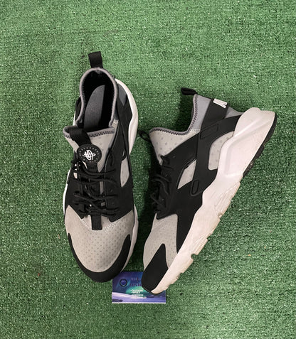 Nike Huarache run  ultra wolf grey size 13men/14.5women