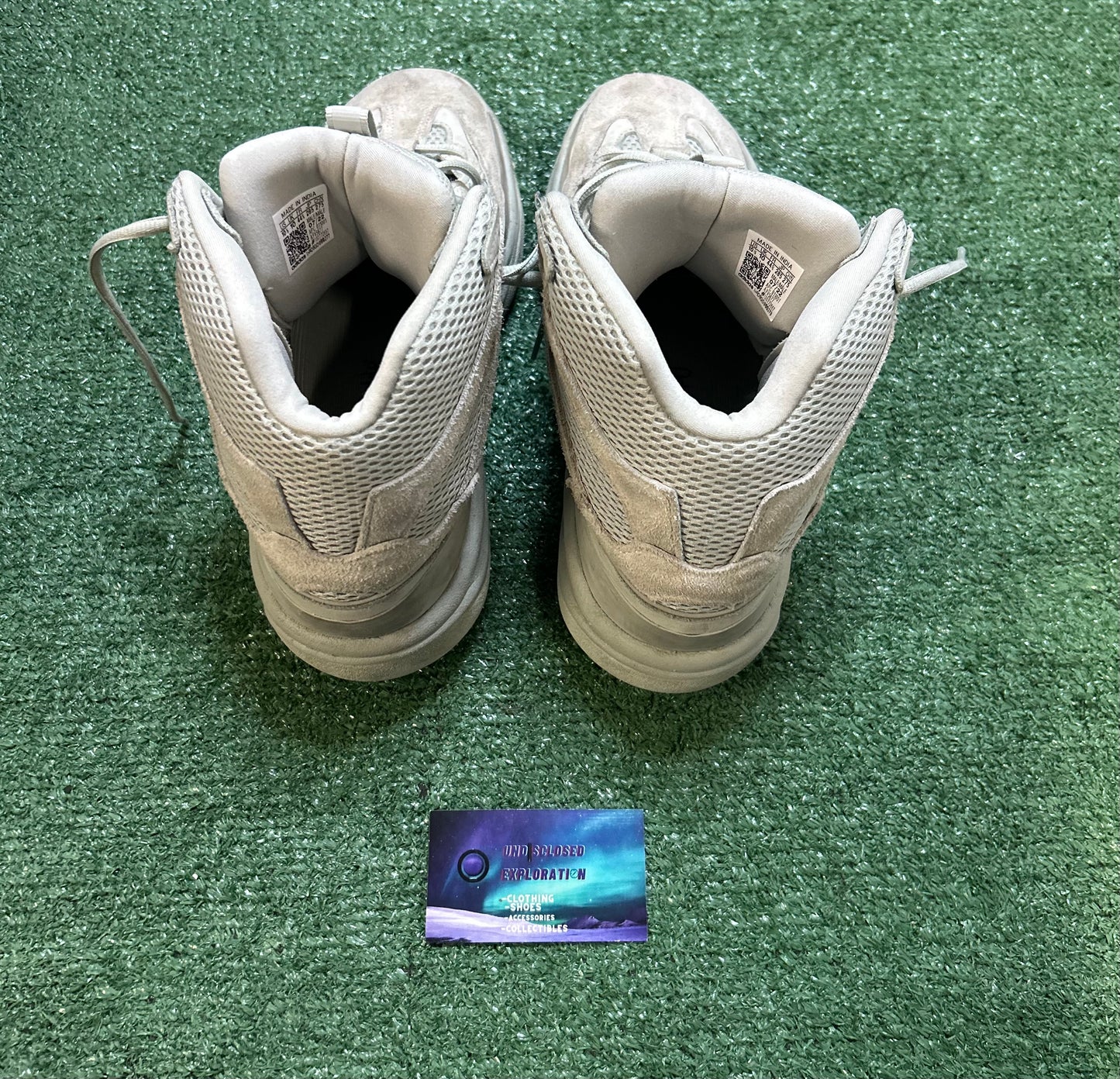 Yeezy desert boot salt size 10.5men/12women