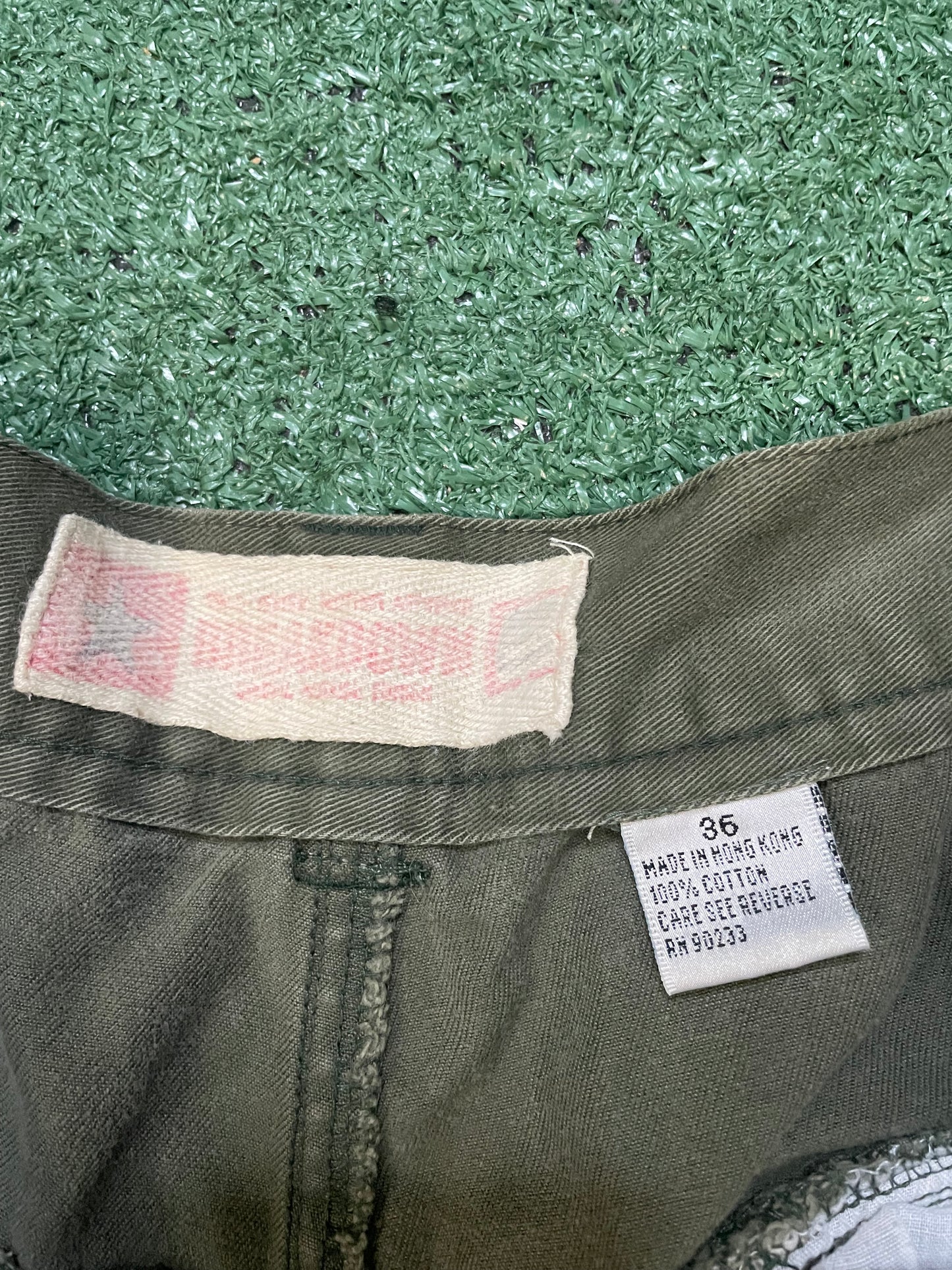 Breakdown olive cargo shorts