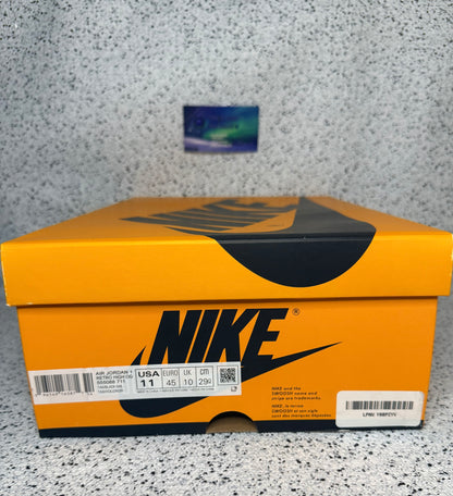 Jordan 1 Yellow Toe Taxi 11 Men/12.5 Women “Preowned”