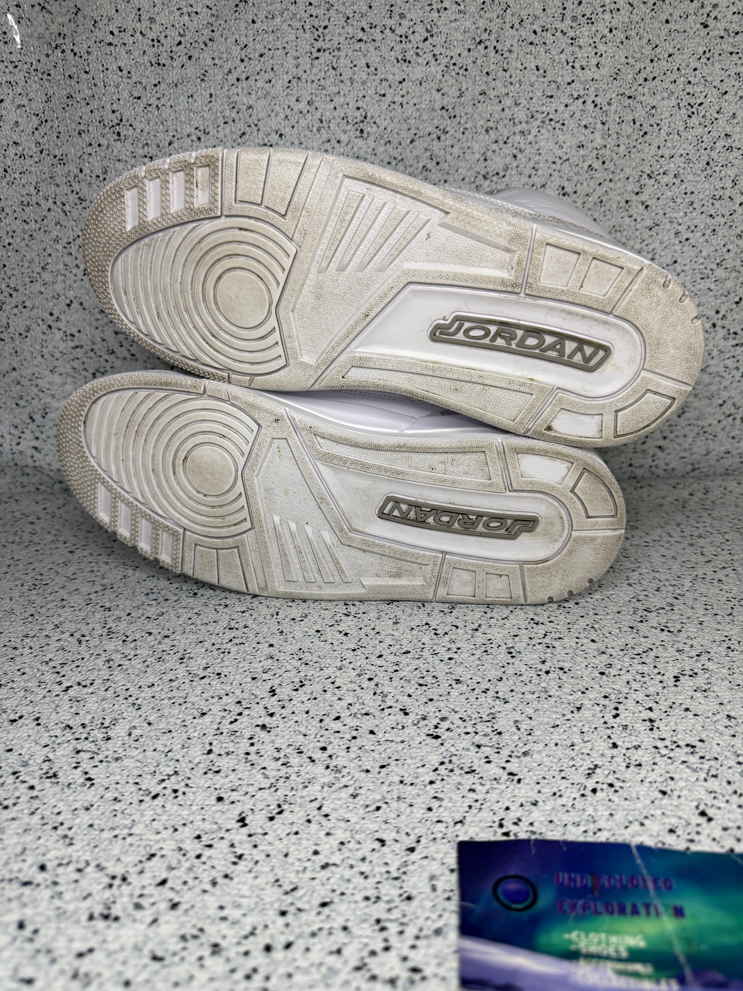 Jordan 3 Pure Money 9.5 Men/11 Women “Preowned”