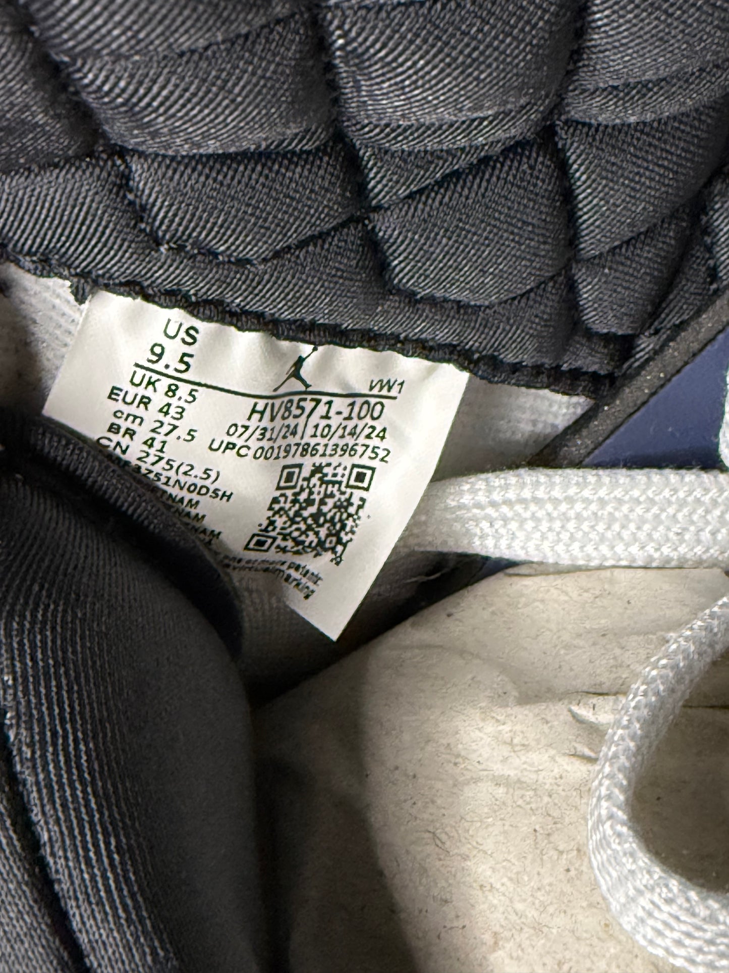 Jordan 3 A Ma Maniere Diffused Blue