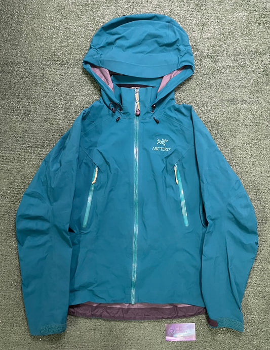 Arcteryx beta AR gortex blue jacket