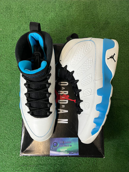 Jordan 9 powder blue size 10.5men/12women