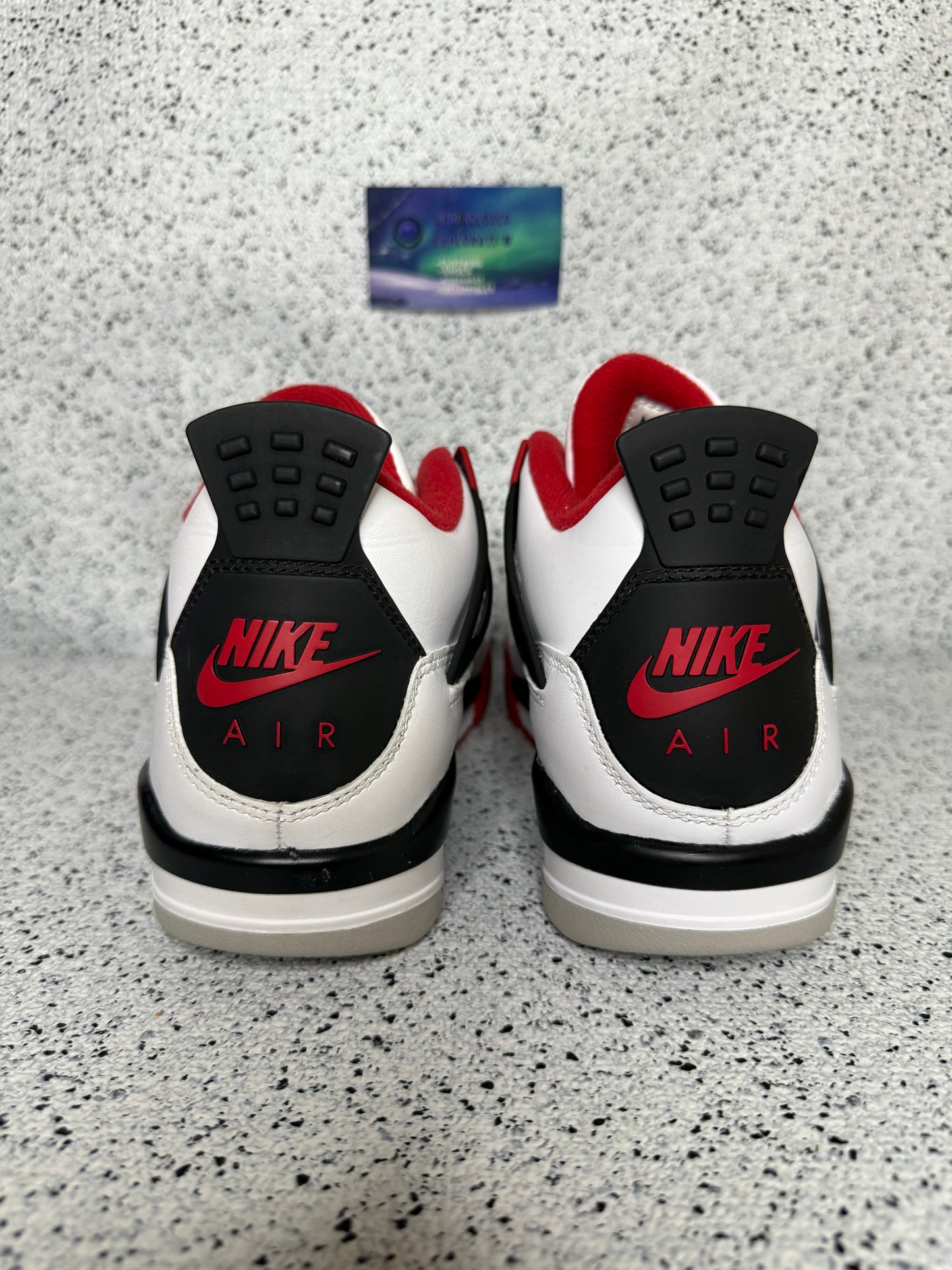 Jordan 4 Fire Red