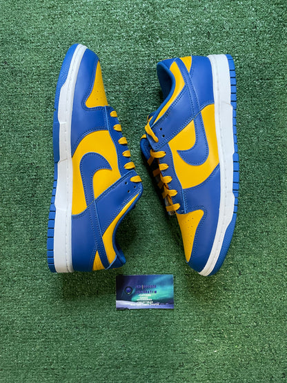Nike dunk low ucla