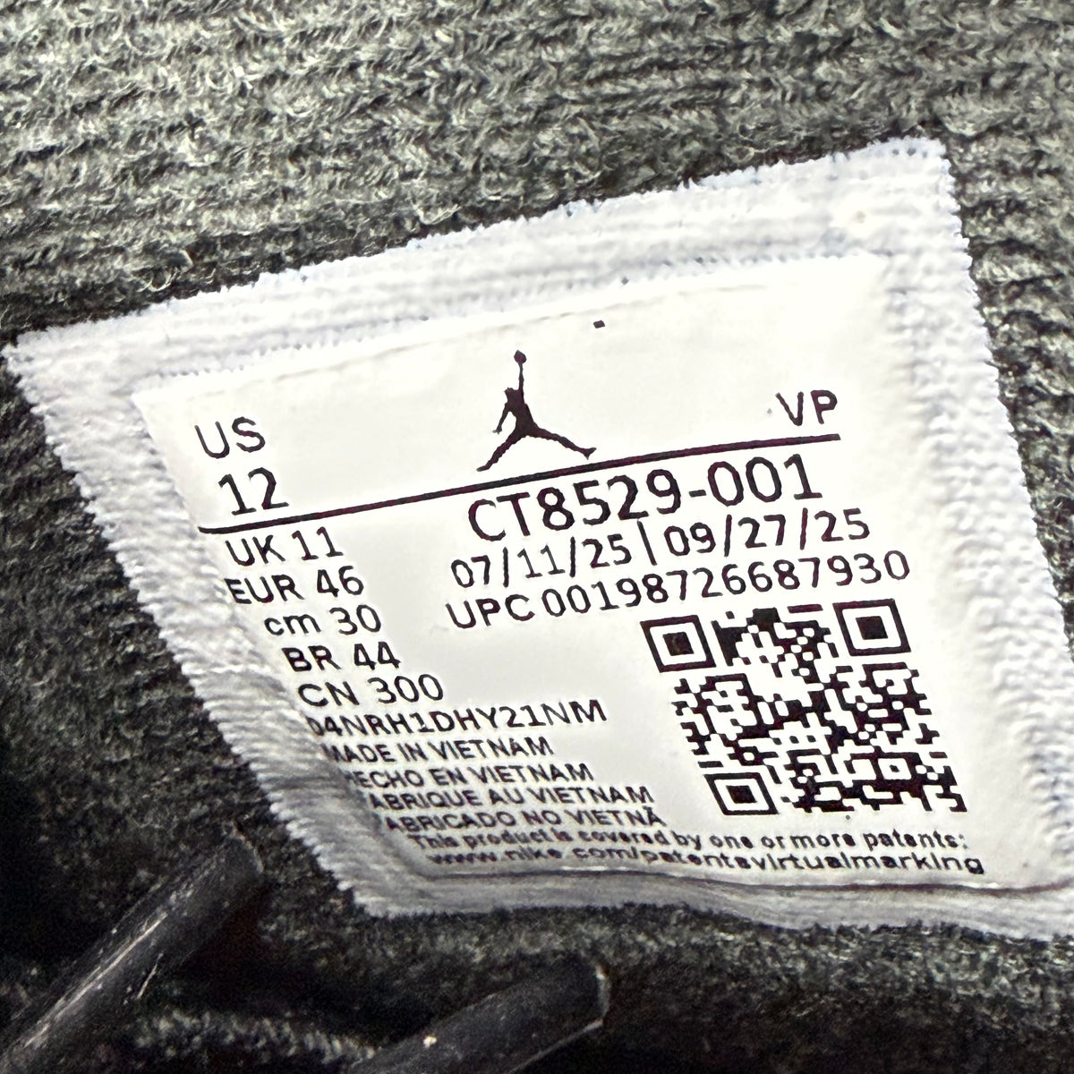 Jordan 6 Infrared Salesman