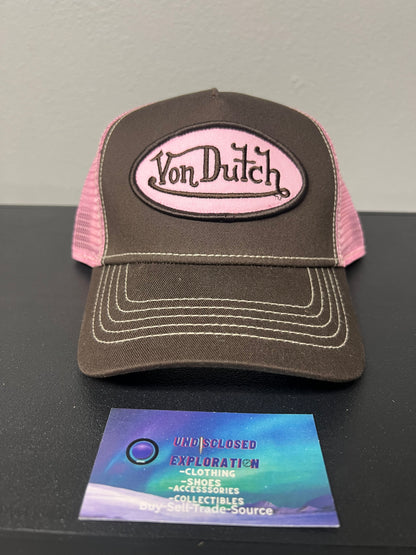 Von Dutch pink and brown hat