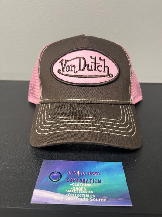 Von Dutch pink and brown hat