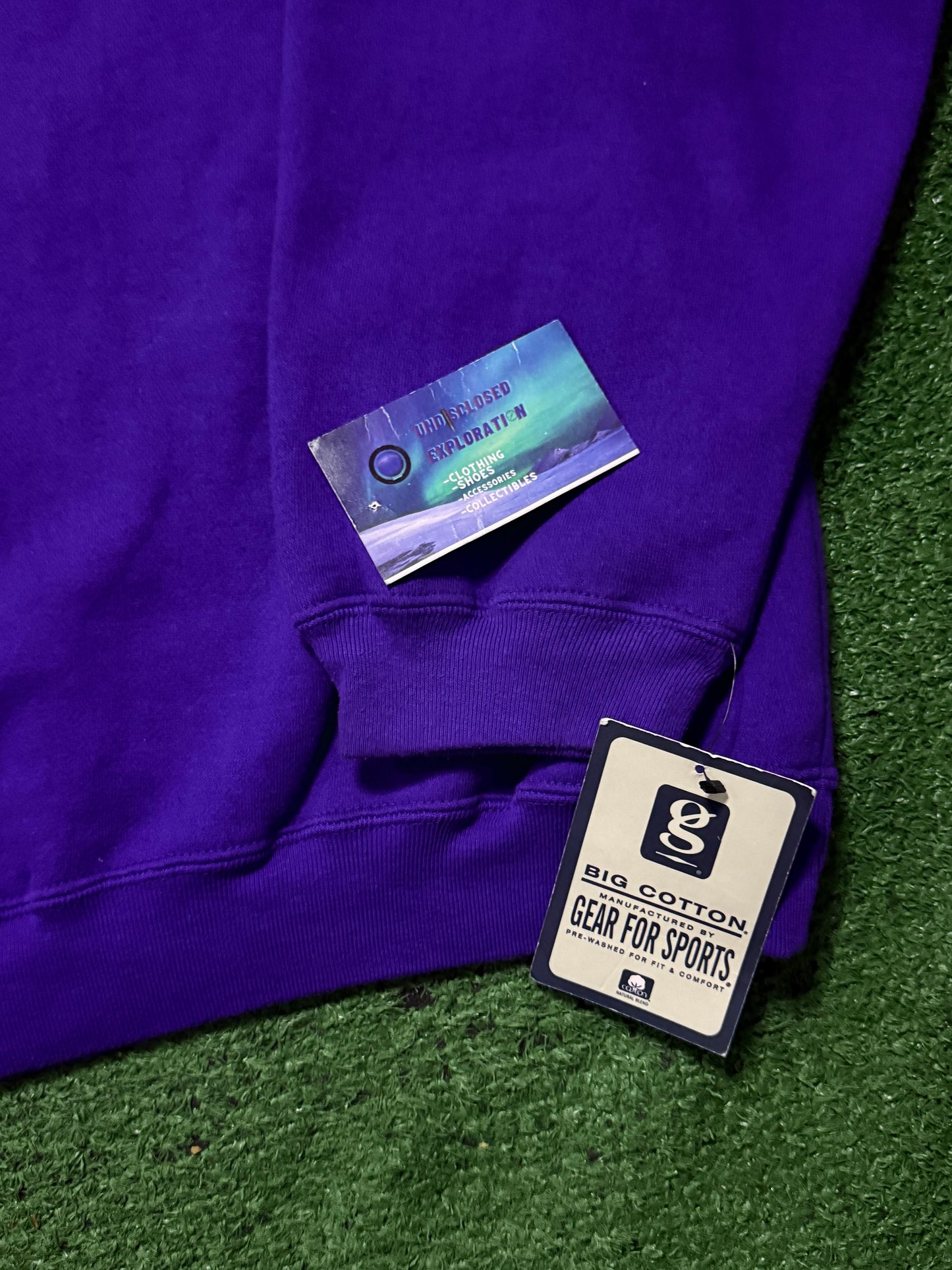 Vintage Washington Huskies Alumni Crewneck