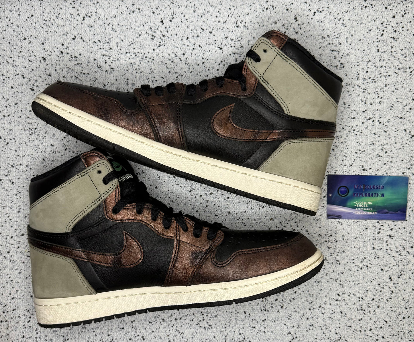 Jordan 1 Shadow Patina 10.5 Men/12 Women “Preowned”