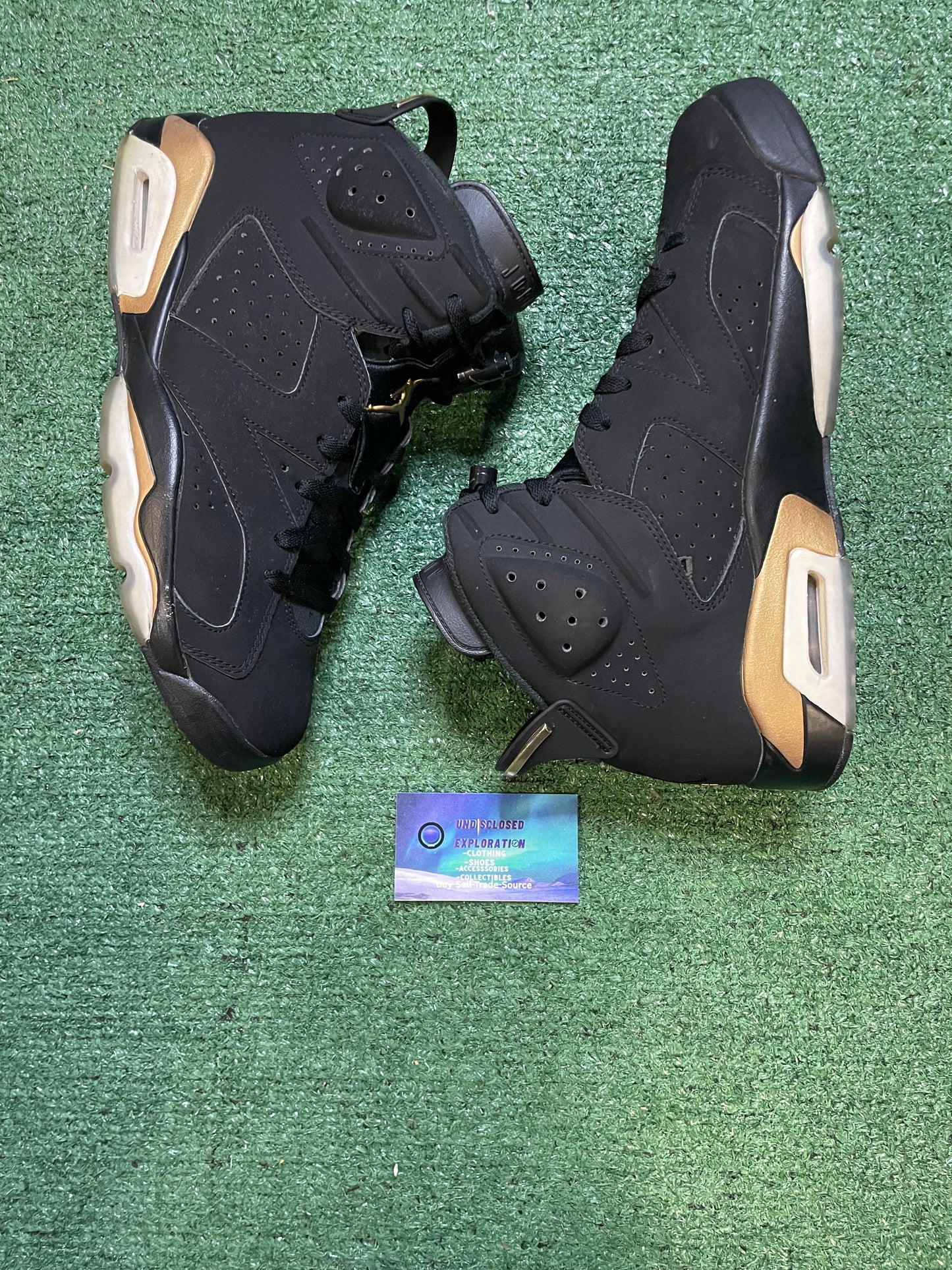 Air Jordan 6 dmp 2020 size 11men/12.5women