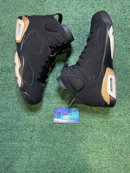 Air Jordan 6 dmp 2020 size 11men/12.5women