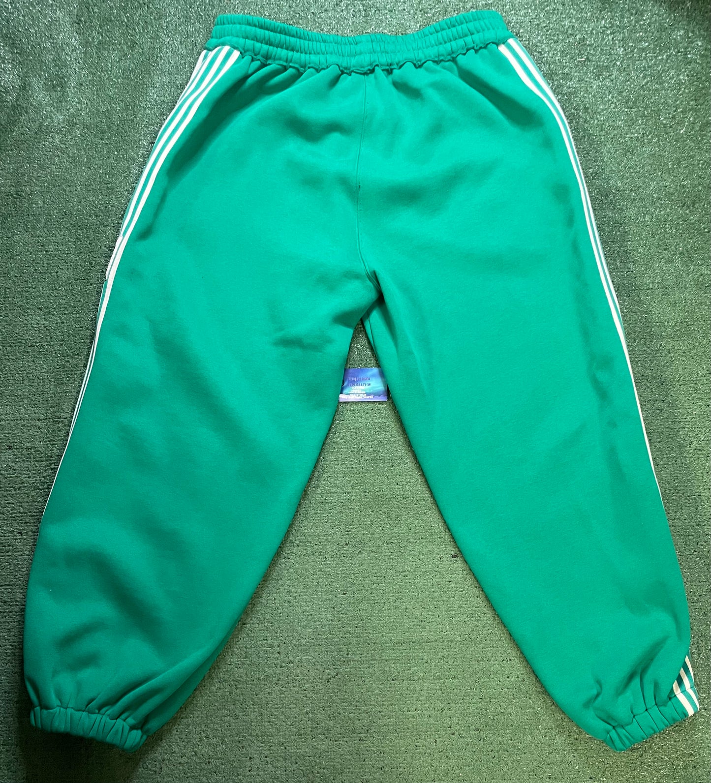 GV Gallery  Lil Leon green Raspberry Hills pants