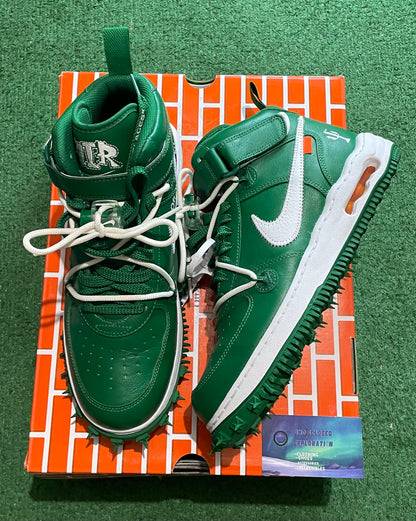 Off-white x Nike Air Force 1 mid pine green size 10.5men/12women