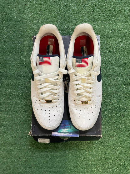 Nike Air Force 1 low USA size 11men/12.5women