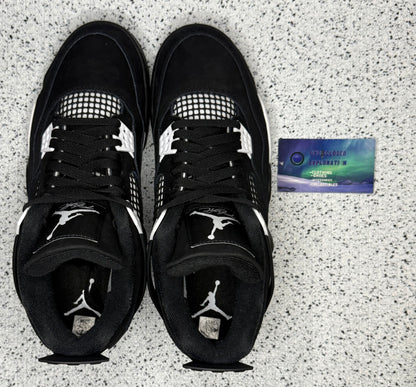 Jordan 4 White Thunder 9.5 Men/11 Women “Preowned”