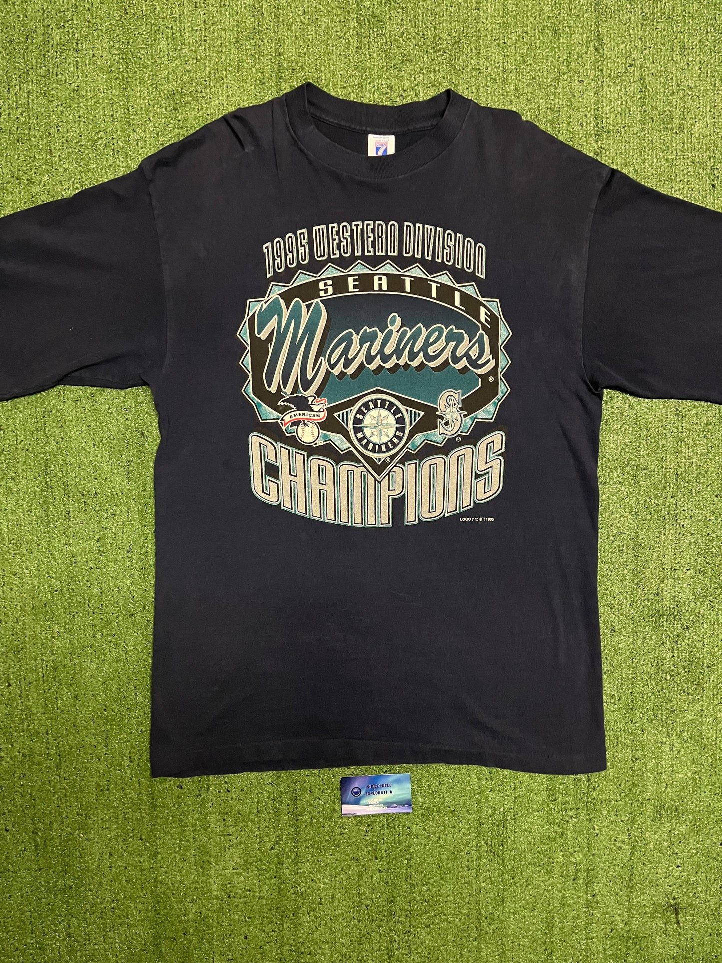 Vintage 1995 western division champions tee