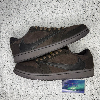 Jordan 1 Low Travis Scott Velvet 7.5 Men “Preowned”