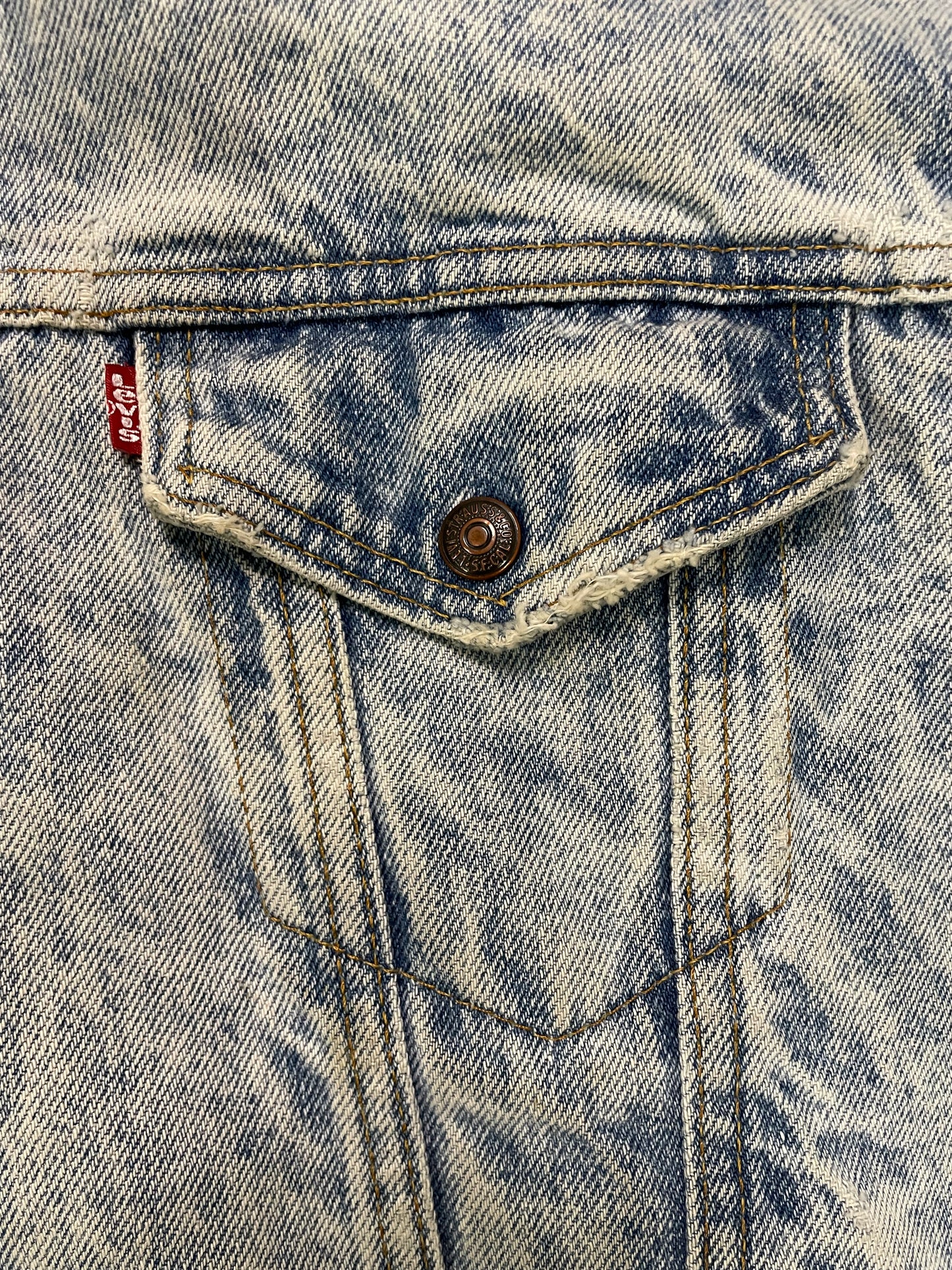 Vintage 1980s Levi’s Sherpa jean jacket