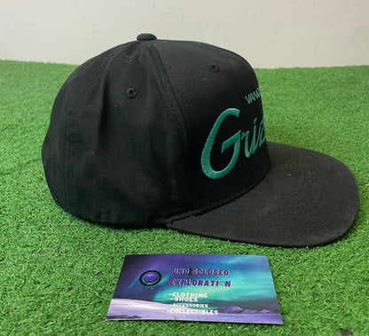 Vintage 2000s Vancouver Grizzlies black hat